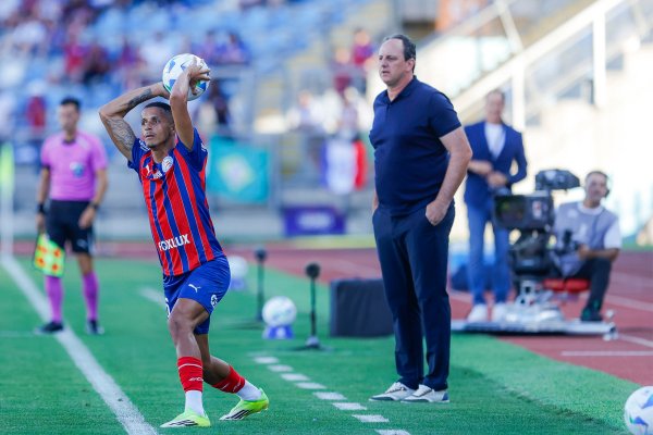 [Ceni admite atuação abaixo do esperado e classifica derrota como “desastrosa” ]