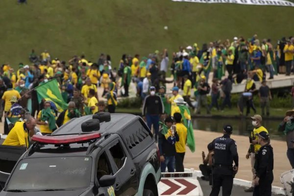 [Primeira Turma do STF forma maioria e mantém condenação de ex-cúpula da PMDF por omissão ao 8/1]