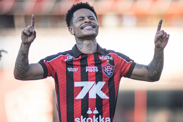 [Vitória vence Galícia no Barradão e encara a Jacuipense na semifinal do Baiano]