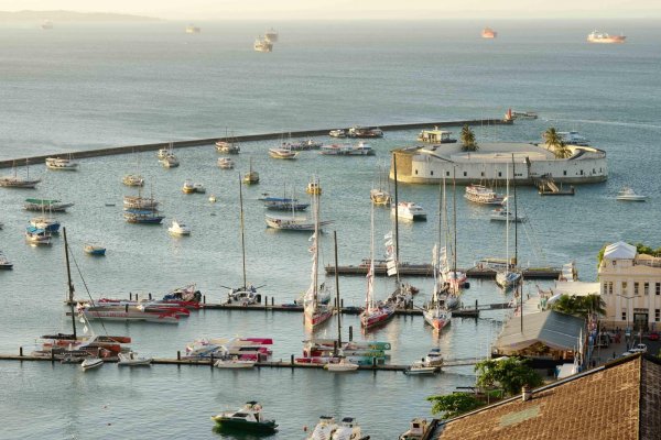 [Salvador estuda implantar transporte aquático após visita técnica a sistema de São Paulo]