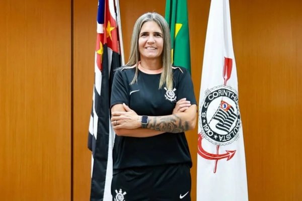 [Pela primeira vez, Corinthians contrata mulher para treinar time feminino]