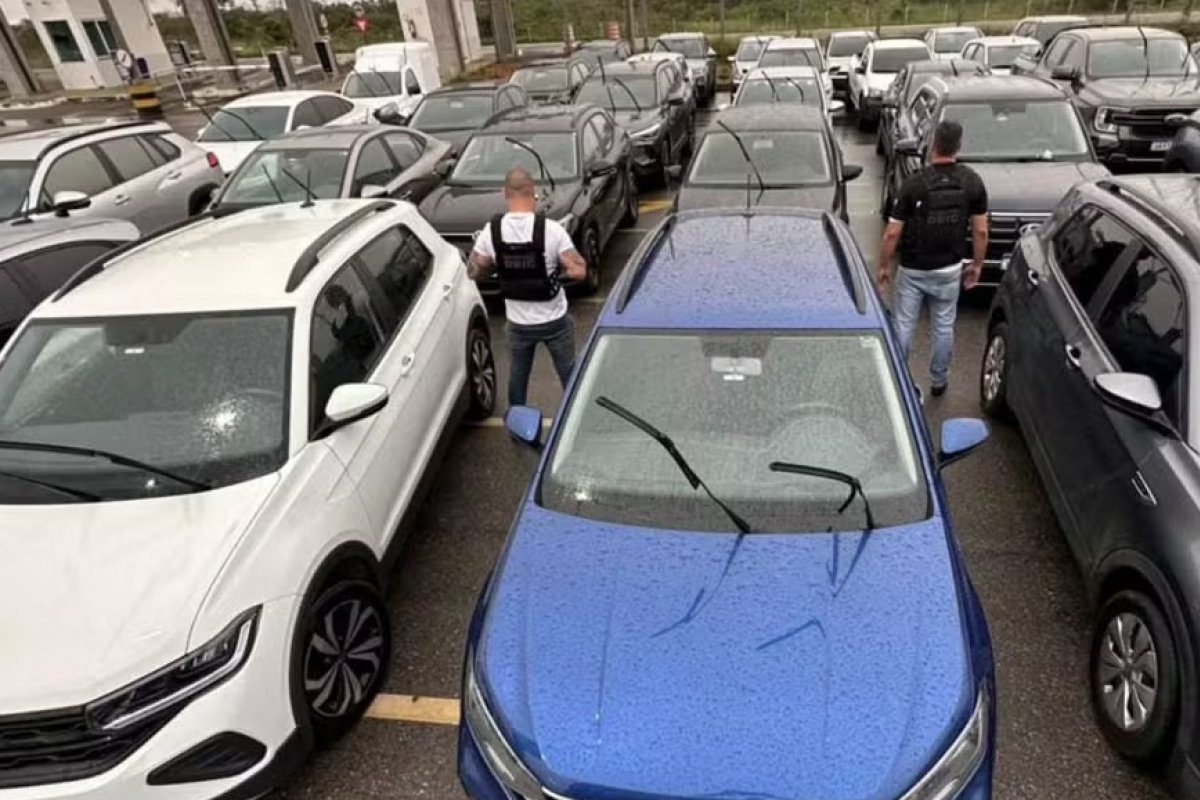 Mais de 60 veículos são recuperados de esquema de fraude de contratos em locadora na Bahia