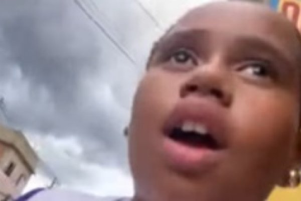 [Vídeo: menina viraliza ao comentar falta de diversidade na nova escola no Rio: ‘só tem branca’]