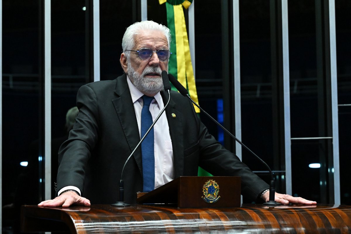 "Houve uma manipulação", afirma Jaques Wagner sobre votação na CPMI do INSS que aprovou a quebra de sigilo de Lulinha