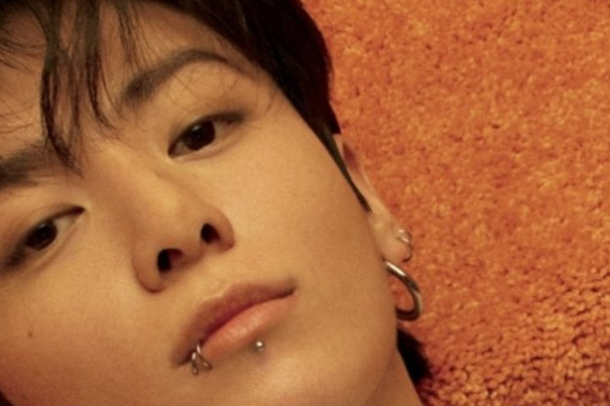 Calvin Klein revela um novo capítulo de denim estrelado por Jung Kook, do BTS!