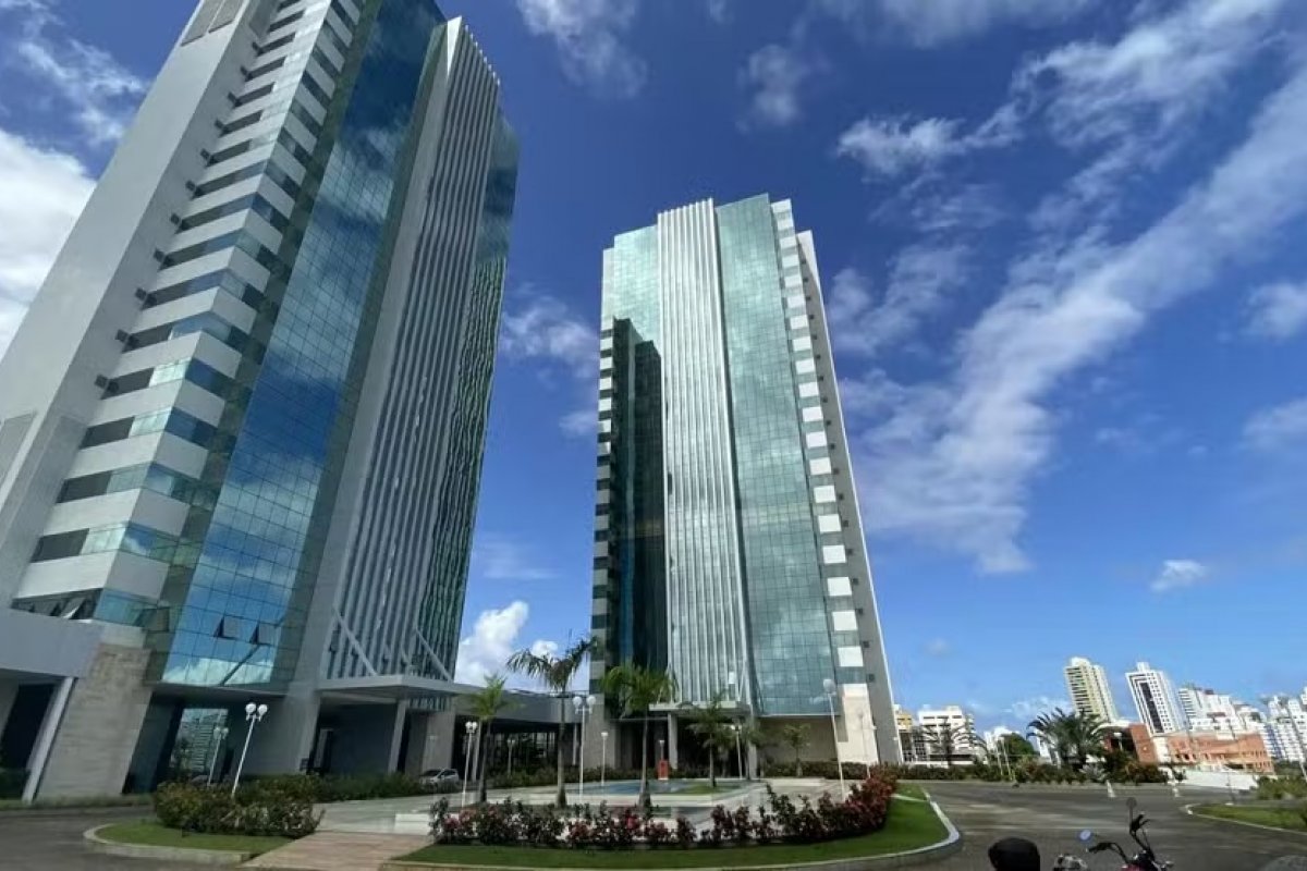 Doméstica que trabalhava 15 horas por dia será indenizada em R$ 5 mil pela família para a qual trabalhava