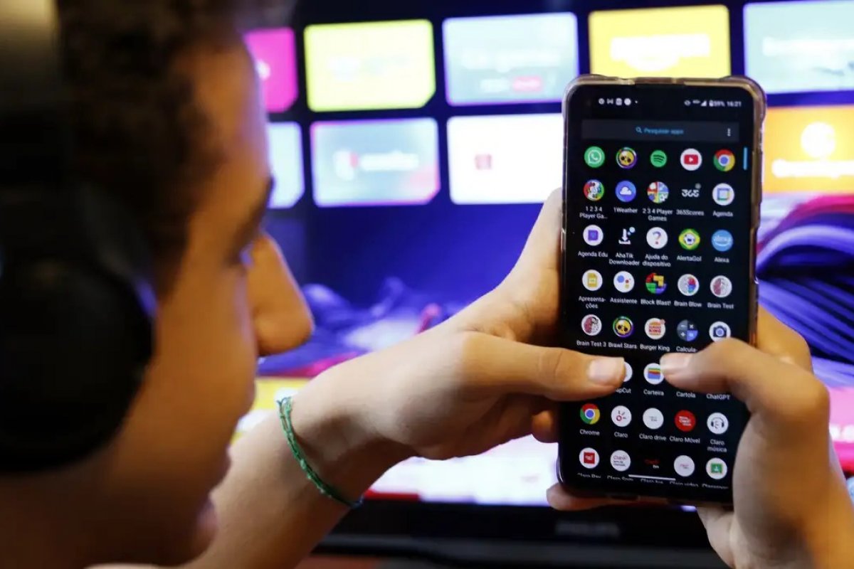 Governo derruba alta de imposto para smartphones e eletrônicos