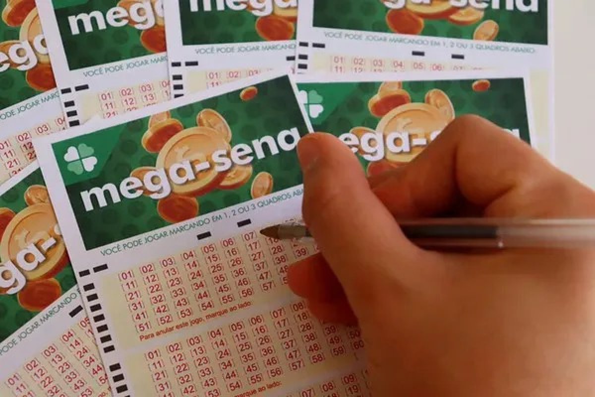 Mega-Sena acumula e prêmio chega a R$ 145 milhões neste sábado (28)