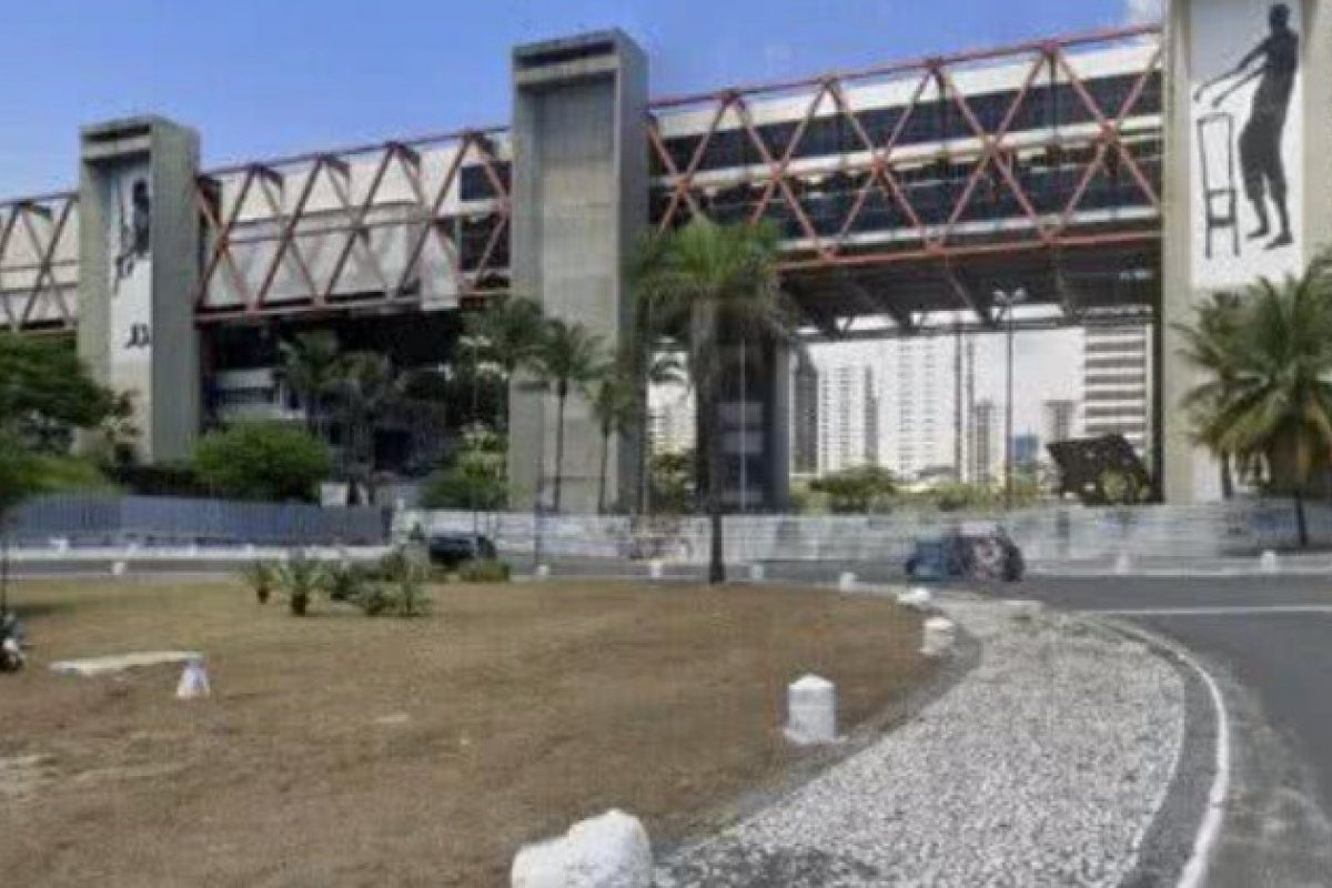 Antigo Centro de Convenções tem novo prazo para ser vendido