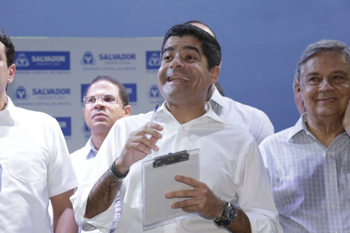 "Não tenho medo de empresário nenhum, não devo nada a ninguém", afirma ACM Neto