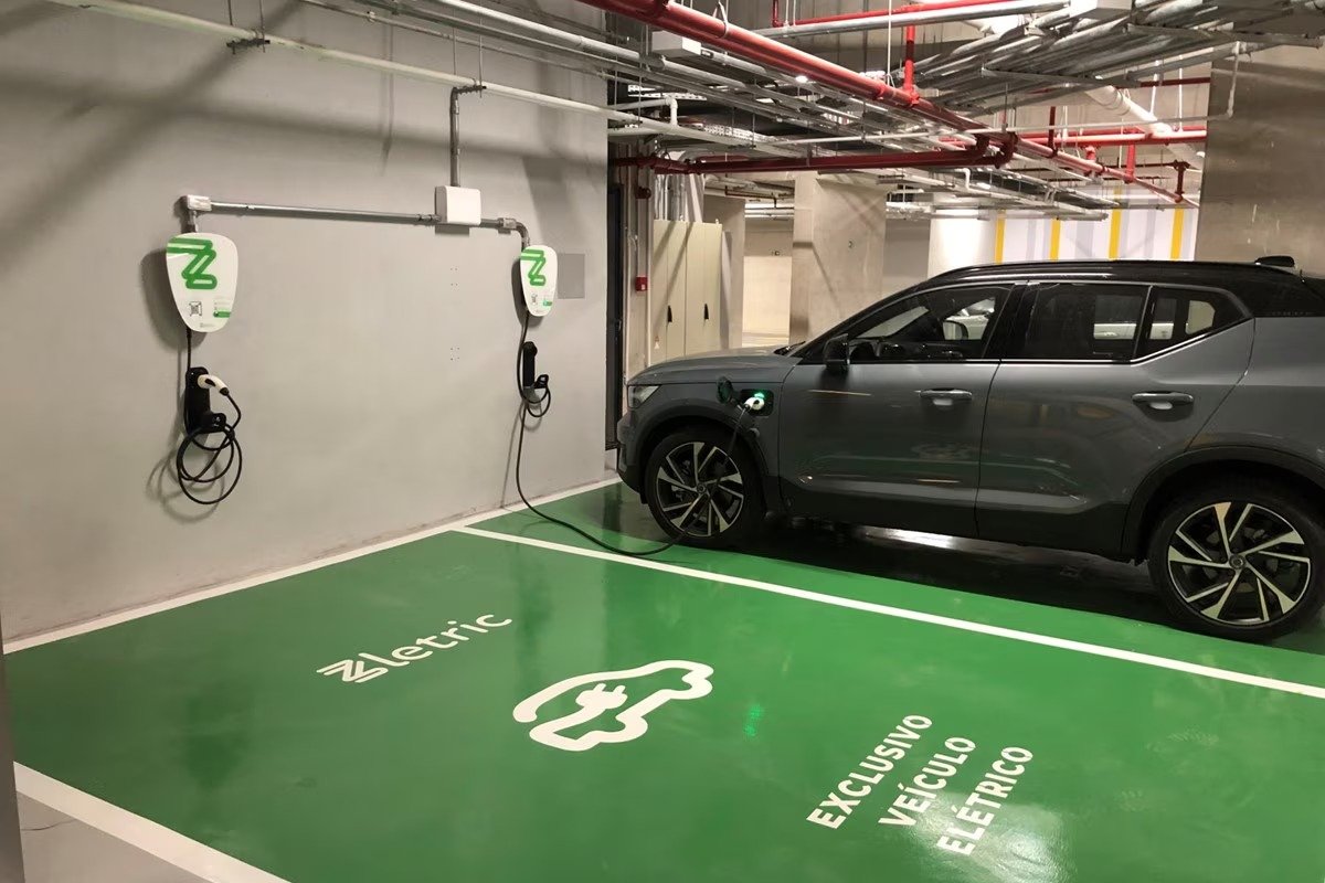 Projeto de lei quer impedir proibição de carregadores para carros elétricos em condomínios de Salvador