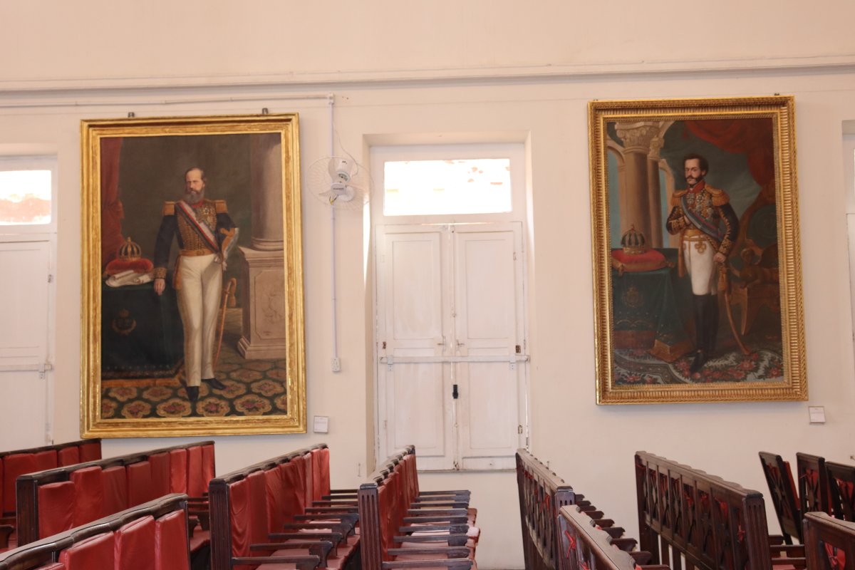 IGHB disponibiliza ao público telas e mobiliários restaurados do acervo