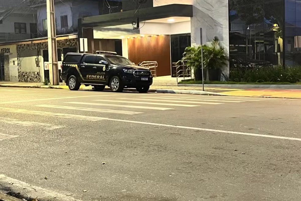 Prefeito e vice de Macapá são afastados dos cargos após endereços serem alvos de operação da PF
