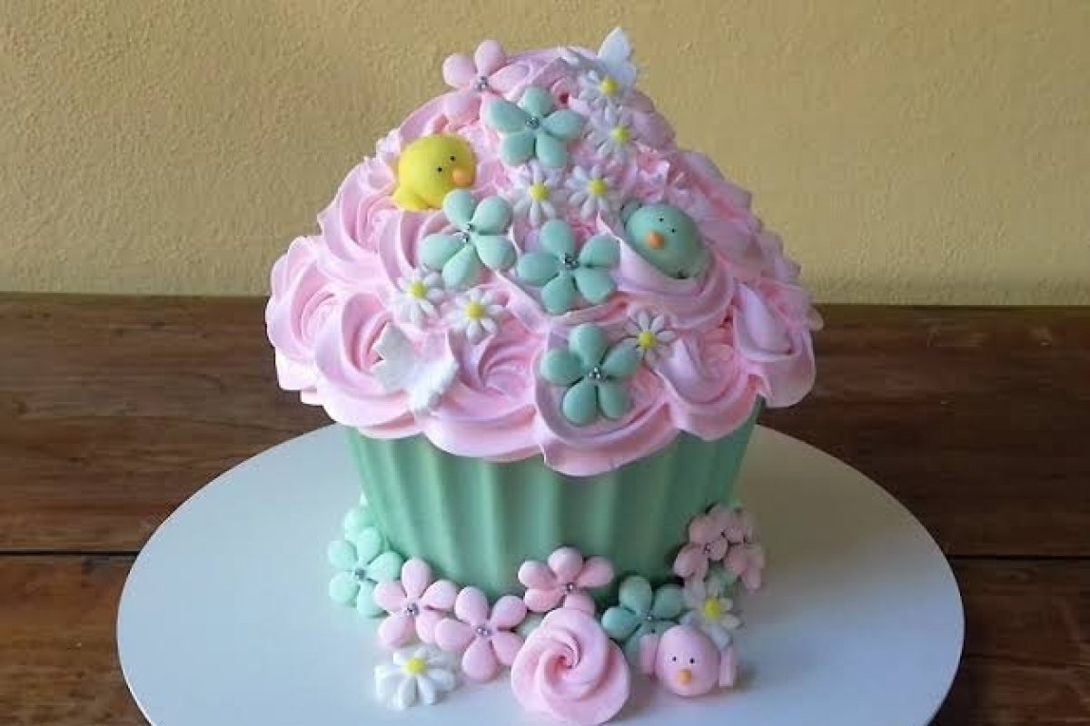 Confira os aniversariantes famosos deste domingo, 08 de março