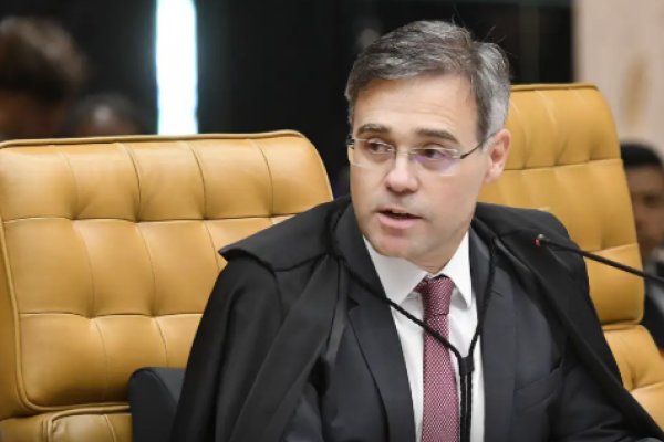 [Mendonça autorizou quebra dos sigilos da amiga de Lulinha antes da CPMI do INSS, afirma coluna]