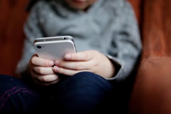 [Quase 3 milhões de crianças e adolescentes já foram vítimas de violência sexual online, diz pesquisa]