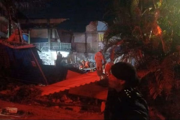 [Sobe para 12 o nº de pessoas mortas durante desabamento de asilo em Belo Horizonte]