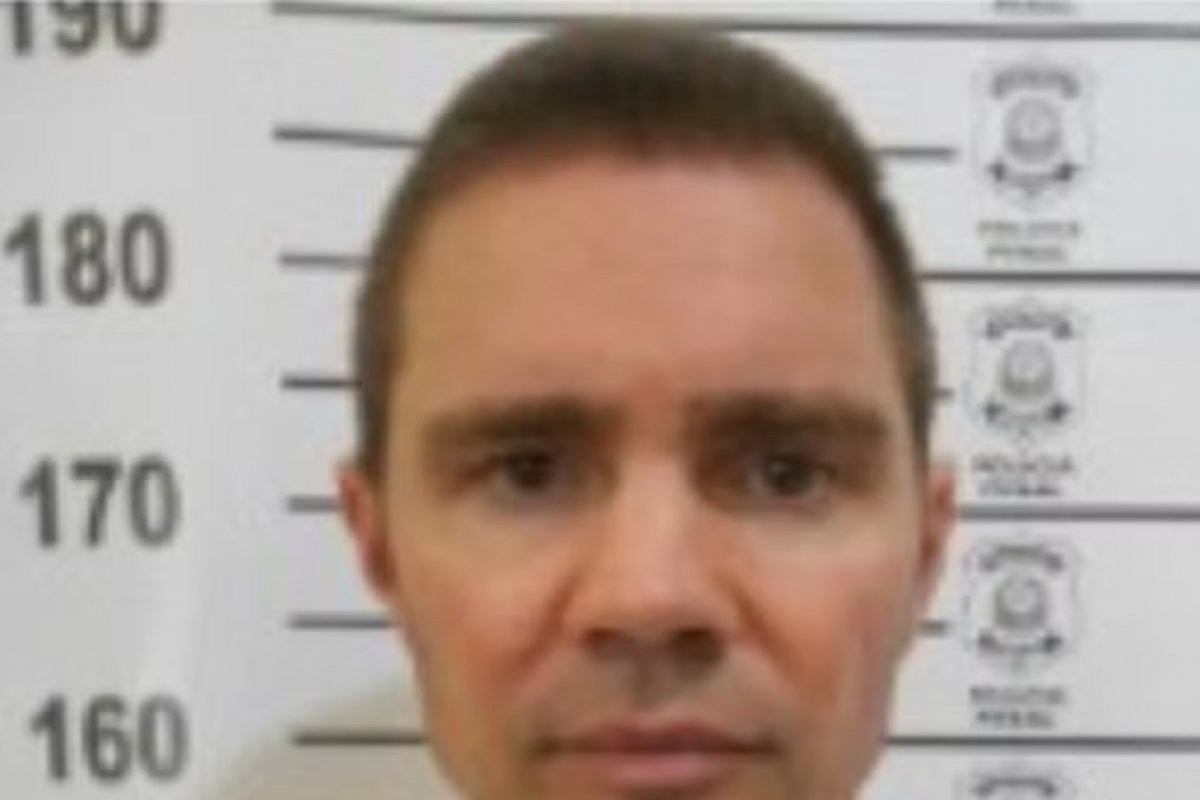 Veja fotos de Daniel Vorcaro após prisão em operação da Polícia Federal