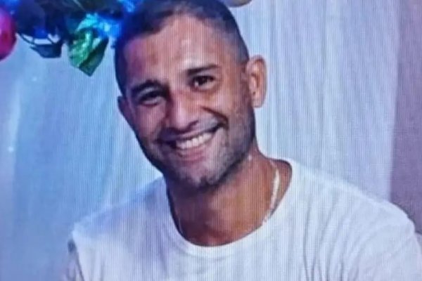 [Em plena luz do dia, sargento da PM é morto a tiros na Bahia ]