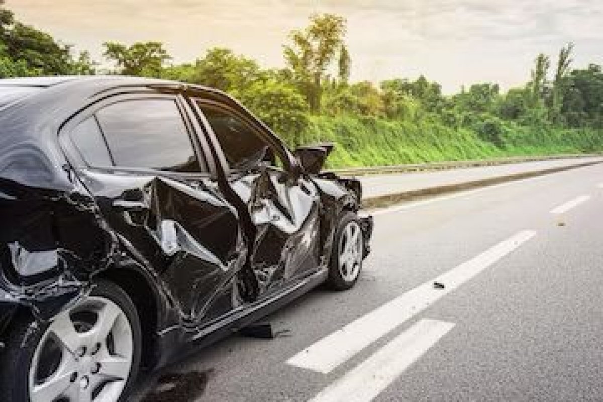Carro usado? Veja os sinais de que o veículo já foi batido