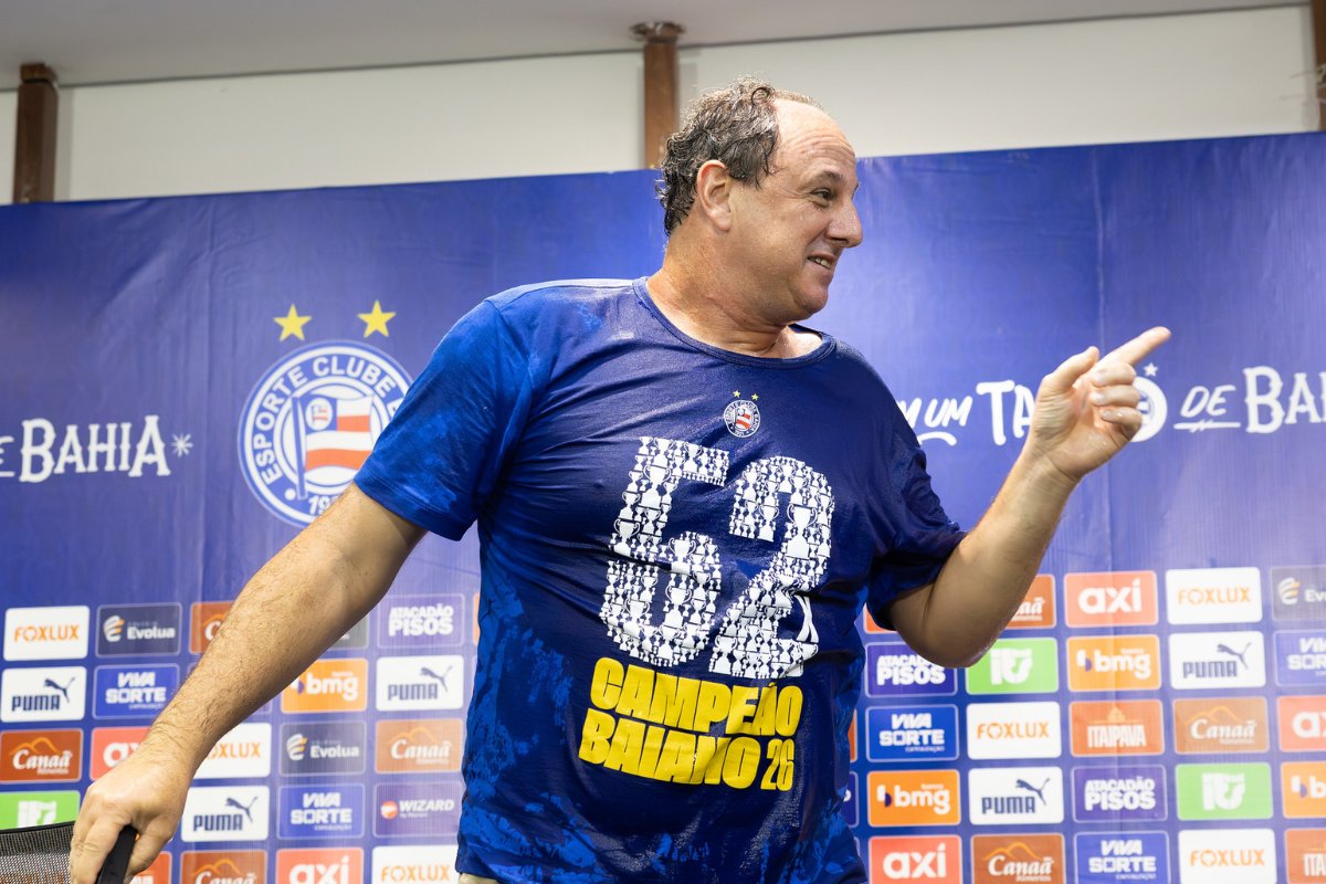 Rogério Ceni chega ao 10º título como treinador e entra em grupo seleto no futebol brasileiro