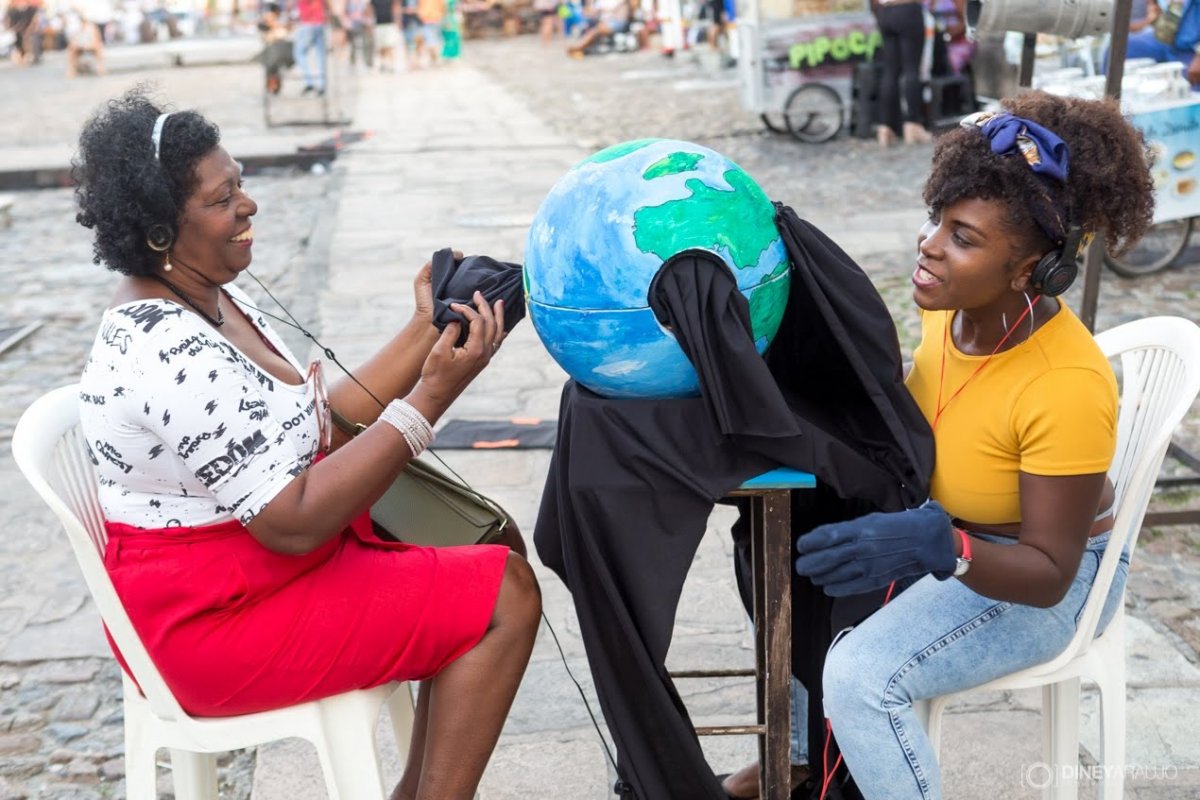 Salvador exposição em comemoração aos 30 anos do Teatro Lambe-Lambe