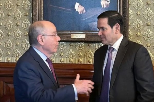 [ Brasil conversa com os EUA para barrar inclusão do PCC e CV como organizações terroristas]