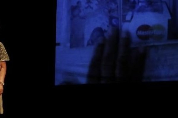 [Mulheres de Alagados transformam memória e luta por moradia em espetáculo teatral! ]