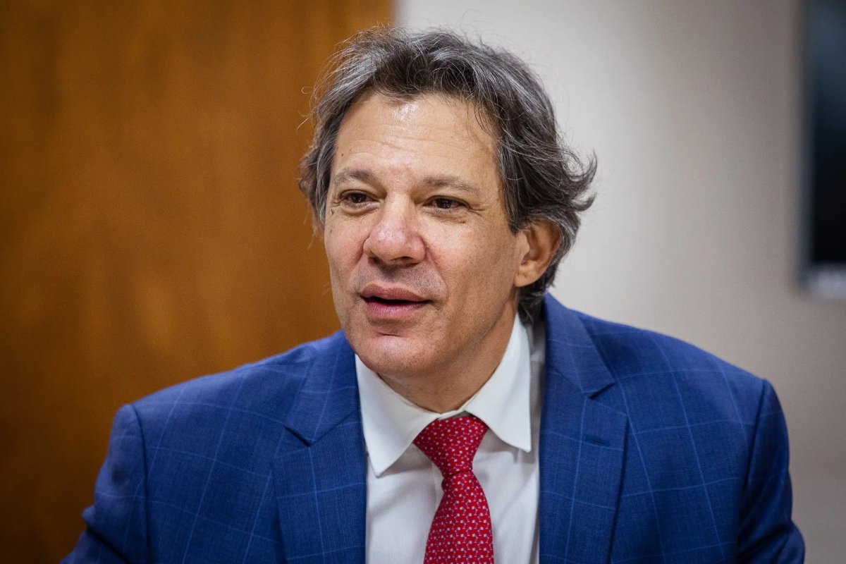 Haddad deixará ministério da economia para concorrer ao governo de SP, afirma coluna