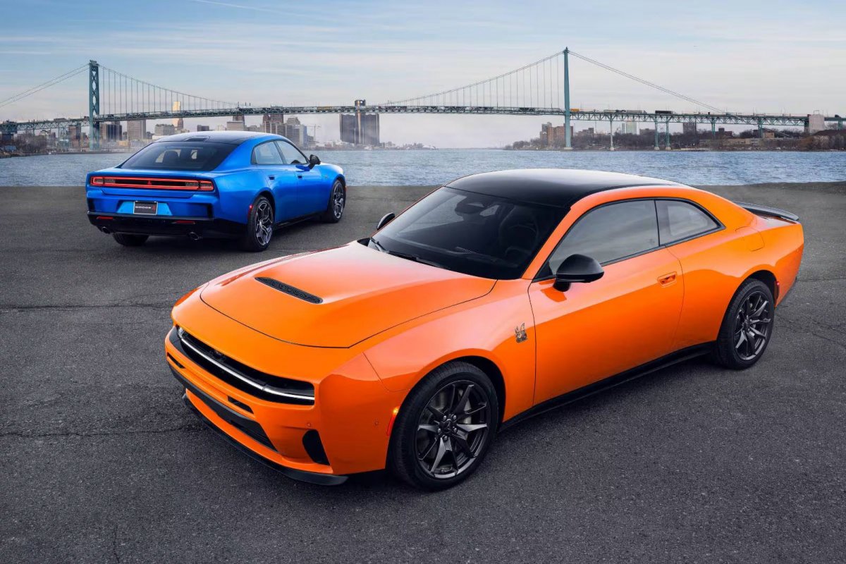 Dodge Charger volta a fazer sucesso nos EUA com 420cv 