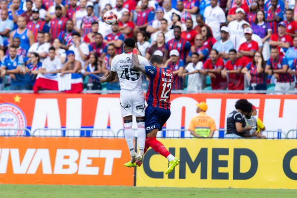 [Um mês depois, Bahia e Vitória voltam ao Brasileirão para clássico na Fonte Nova; relembre situação da dupla]