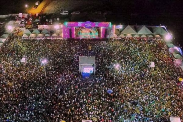 [Festival de Arembepe receberá mais de 50 atrações e terá quatro dias de festa em Camaçari ]