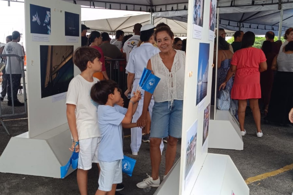 Exposição sobre a Passagem Nordeste de Aleixo Belov entra em cartaz em Salvador! 