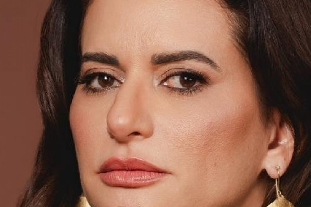 Viva! Ana Verena Colonnezi é aprovada com mérito por estudo inédito em Ginecologia Regenerativa. 