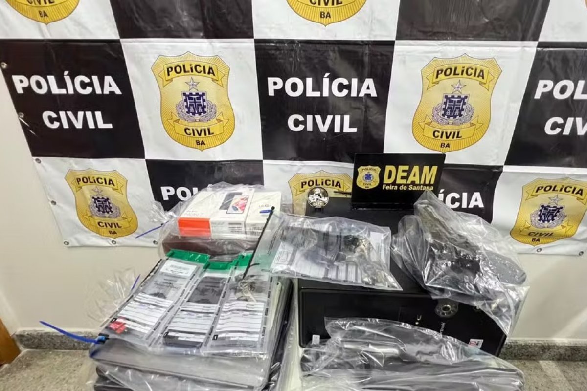 Homem é preso suspeito de divulgar imagens íntimas de mulheres na internet na Bahia 