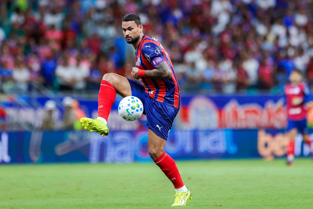 Pênalti perdido por Willian José reacende debate sobre cobrador no Bahia