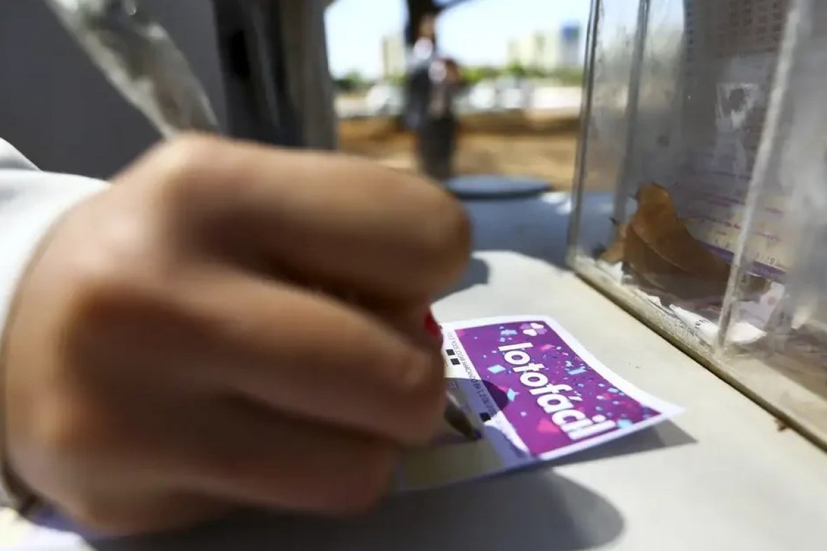 Aposta de Salvador leva prêmio de R$ 2 milhões da Lotofácil