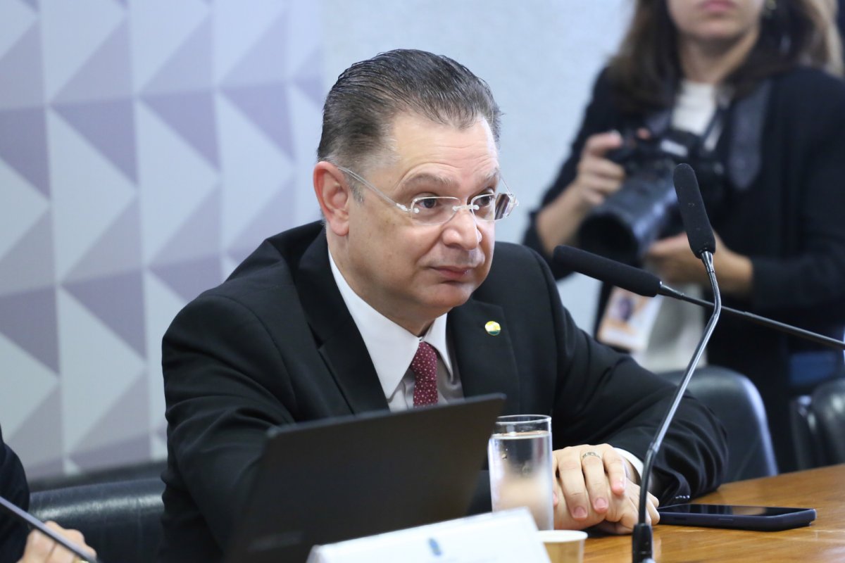 Vídeo: Líder do PL acusa parlamentares de estarem "blindando" suspeitos de serem chamados para depor na CPMI do INSS