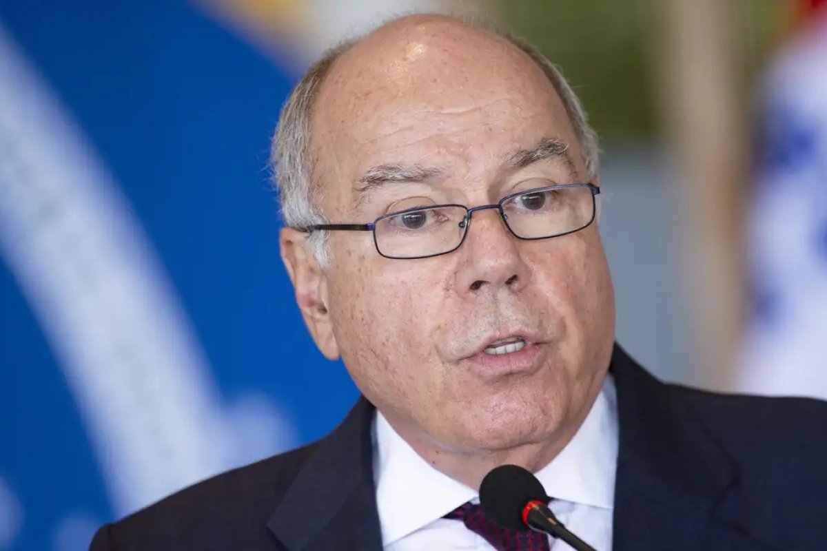 Itamaraty vê possibilidade de intromissão durante visita de assessor de Trump a Bolsonaro 