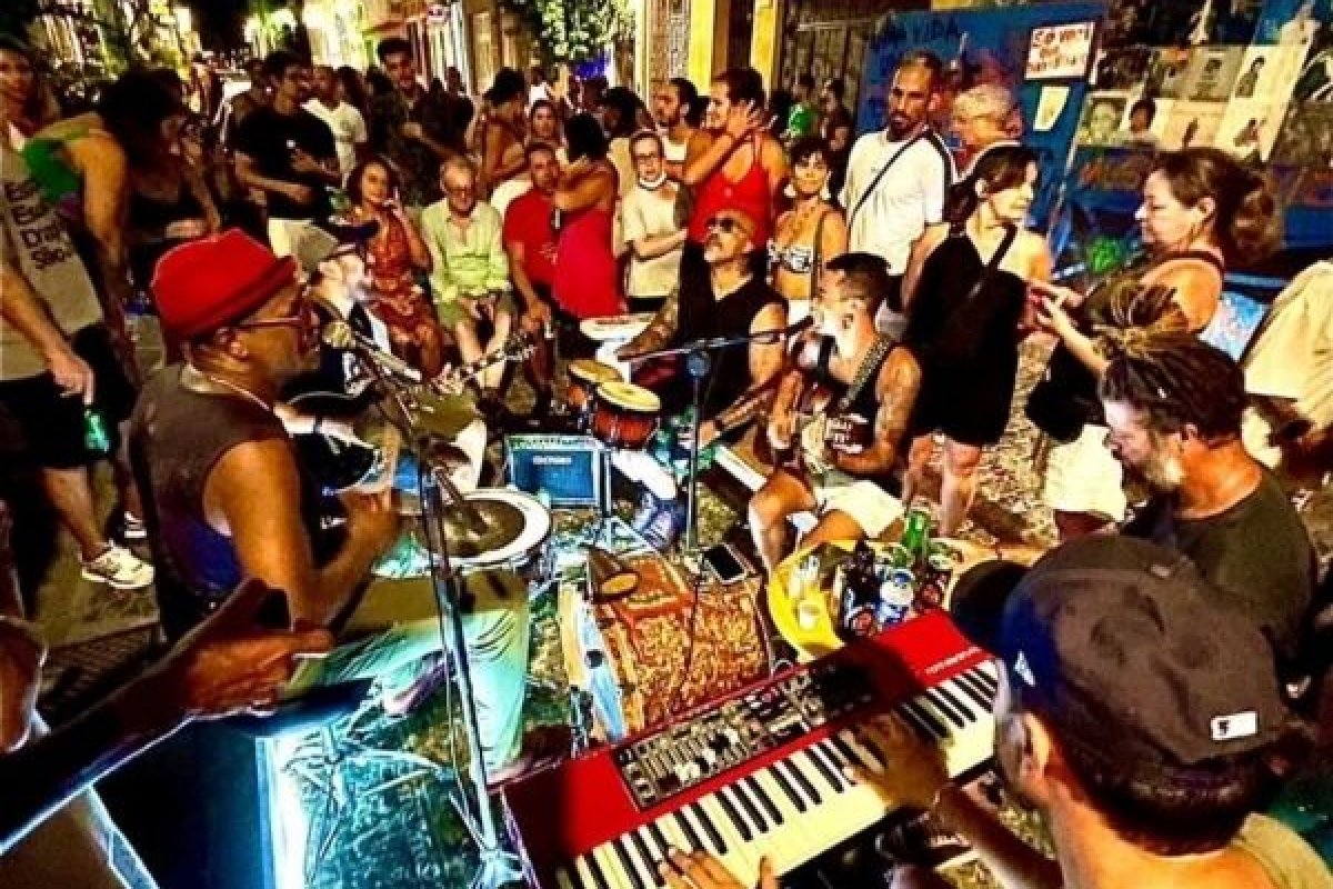 Santo Antônio Além do Carmo recebe festival com shows, DJs, intervenções artísticas e debates sobre arte