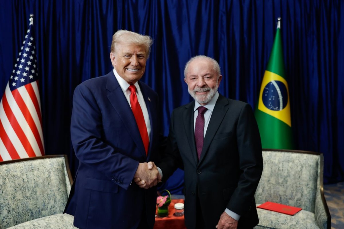 Governo Lula avalia rejeitar proposta dos EUA para receber presos estrangeiros no Brasil