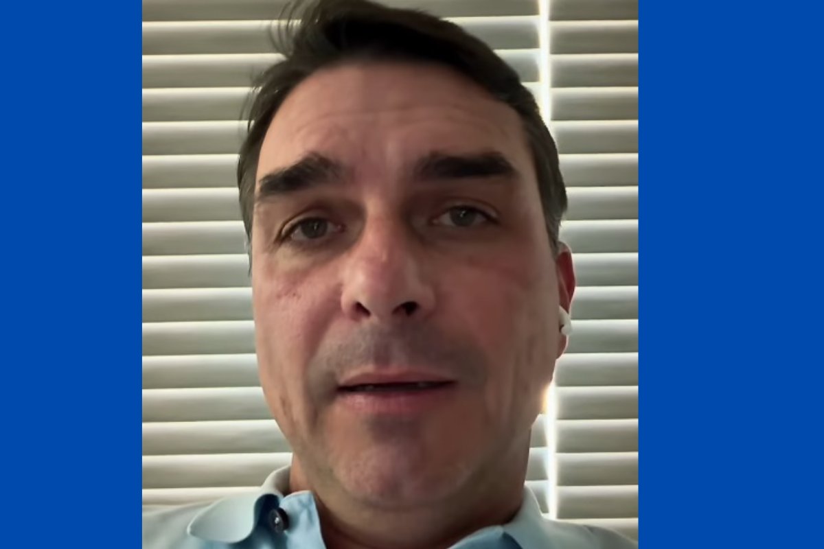 Vídeo: Flávio Bolsonaro pede jejum de seis horas pela melhora da saúde do pai