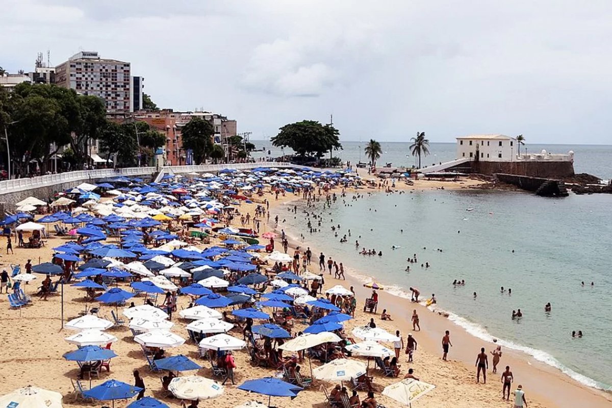 Salvador terá fim de semana de sol e calor, com temperaturas de até 33°C