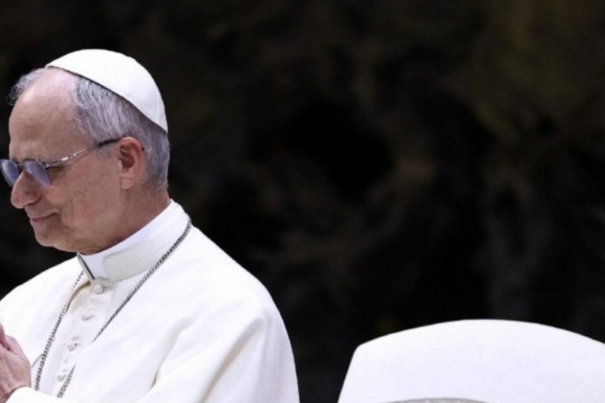 Papa Leão XIV pede cessar-fogo e diálogo no Oriente Médio Papa Leão XIV pede cessar-fogo e diálogo no Oriente Médio