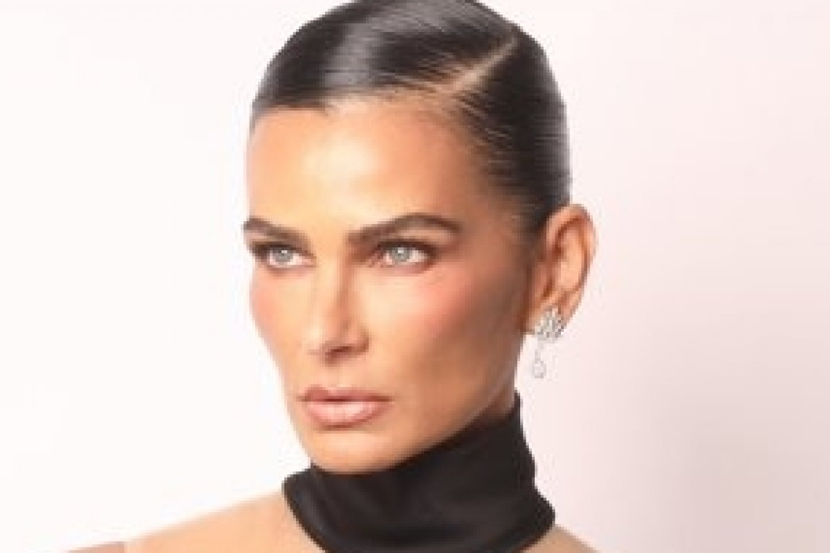 Fernanda Motta participa da transmissão ao vivo do Oscar na Band!