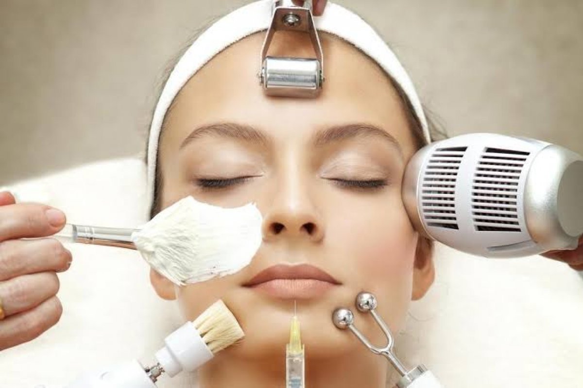 Após o Carnaval, cresce busca por cirurgias plásticas entre mulheres; saiba quais procedimentos lideram a procura em 2026!