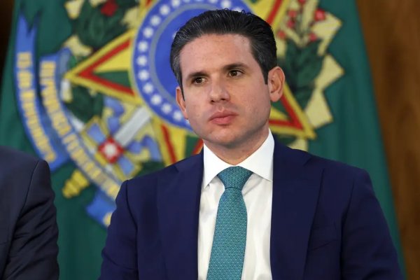 [Hugo Motta defende debate da reforma administrativa e diz que foco deve ser na modernização do Estado ]