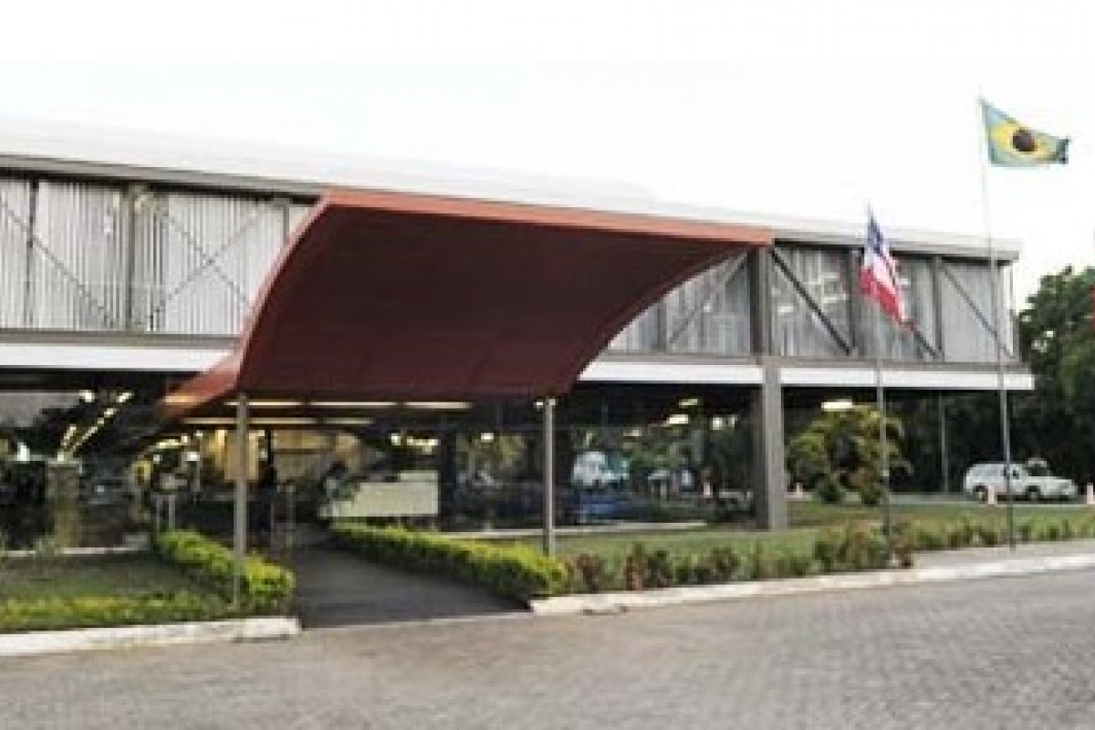 TRE elege novos desembargadores suplentes nesta quarta-feira (18); veja