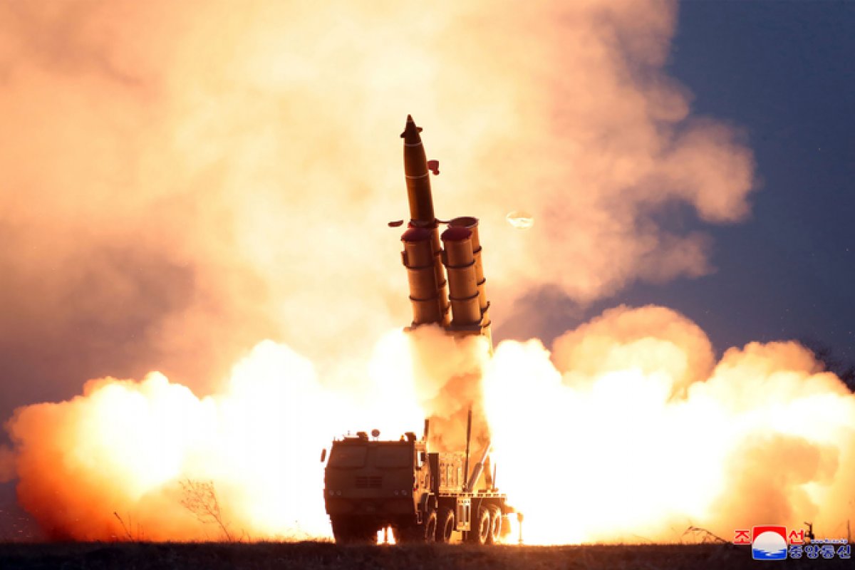 Coreia do Norte dispara três projéteis, diz exército sul-coreano