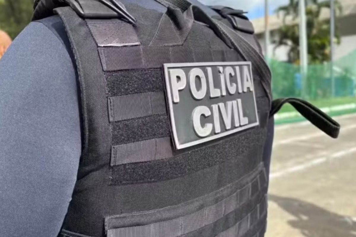 Idoso é preso suspeito de estuprar empregada doméstica por mais de um ano; vítima está gestante de gêmeos